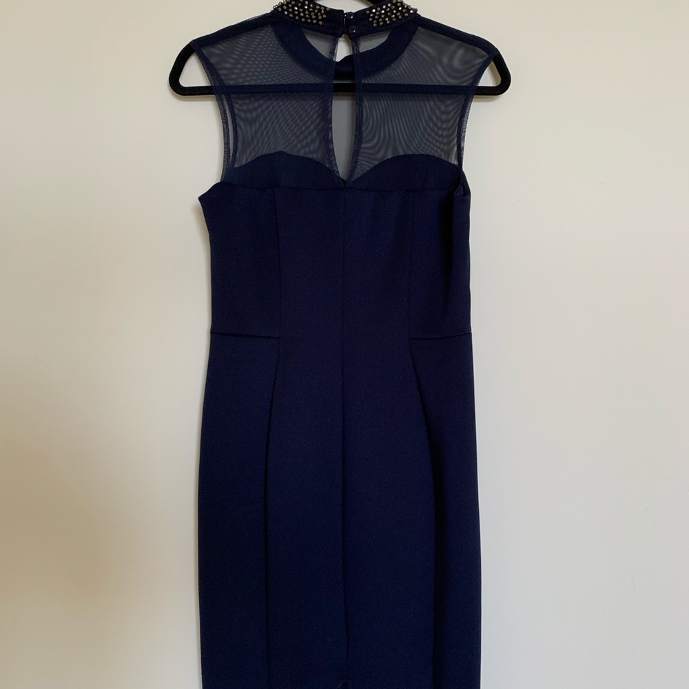 Dress - Picture 4 of 5